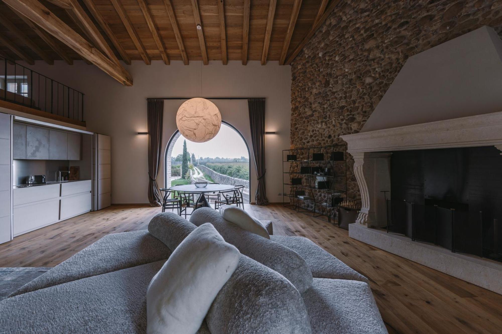Corte Lanfranconi Relais Pescantina Buitenkant foto
