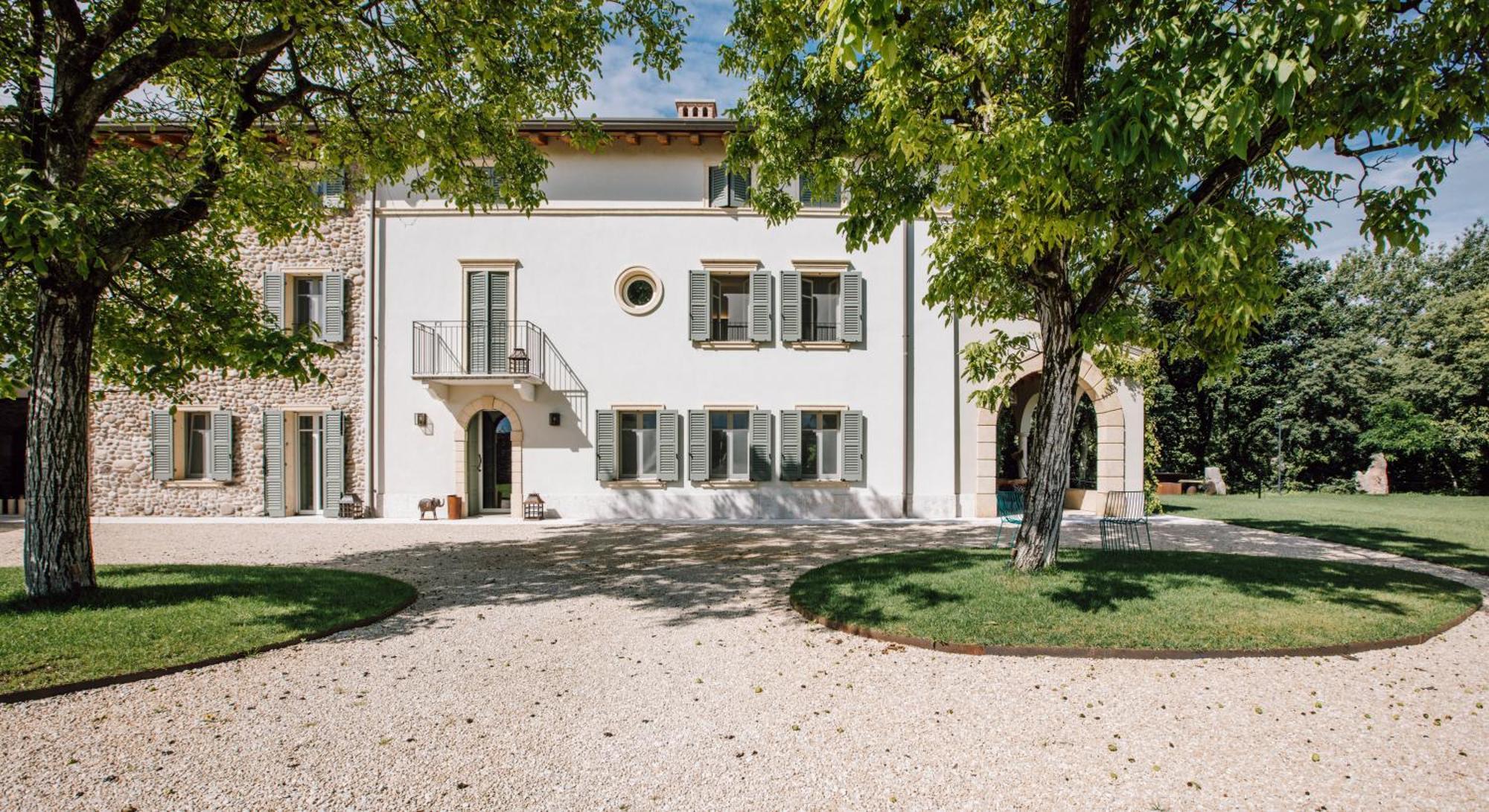 Corte Lanfranconi Relais Pescantina Buitenkant foto