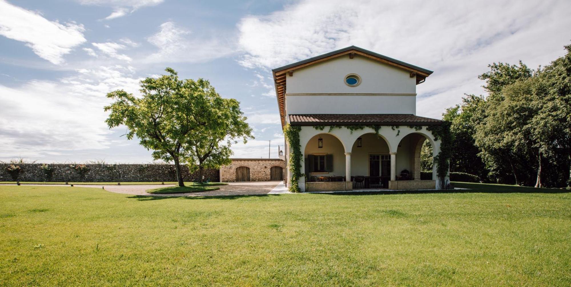Corte Lanfranconi Relais Pescantina Buitenkant foto